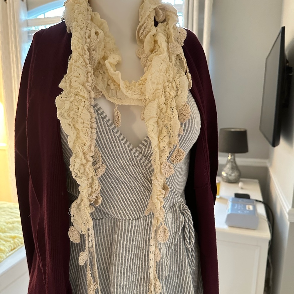 Cream lace scarf from London